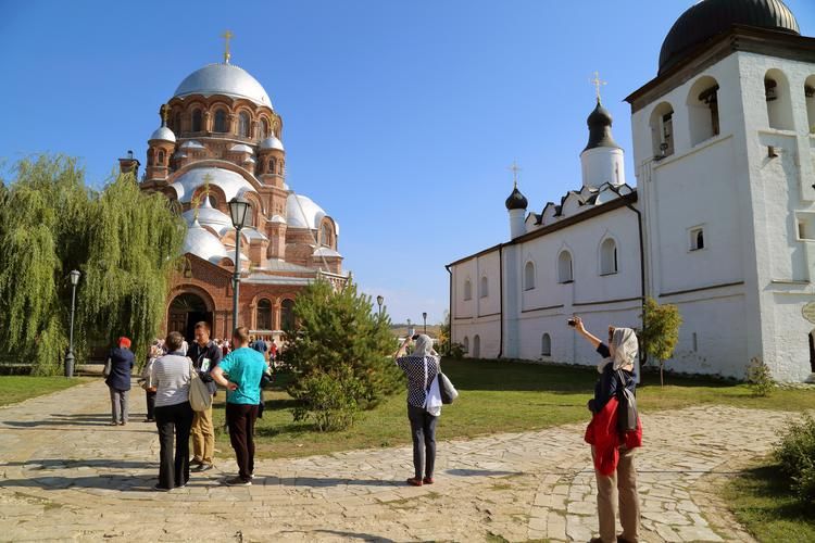 Экскурсия «Остров-град-Свияжск и Храм всех религий»