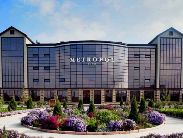 Метрополь 3* (г.Махачкала)