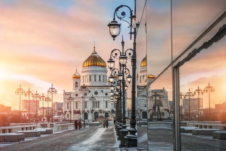 Старое и новое: диалог в архитектуре города 4 дня