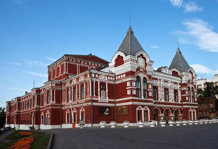 Томатная феерия: Viva la tomatina в Сызрани!