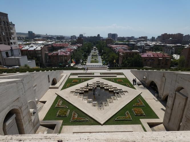 Армения в новогоднем волшебстве: от Еревана до монастырей