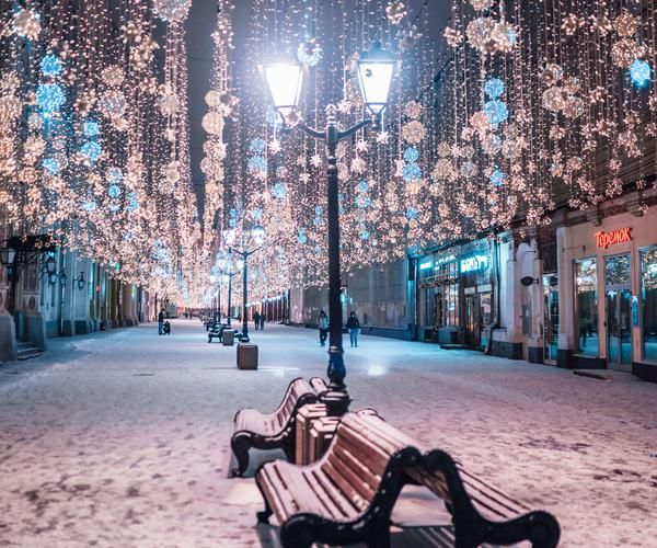 Любовь с первого квартала: тур по местам, где Москва дышит