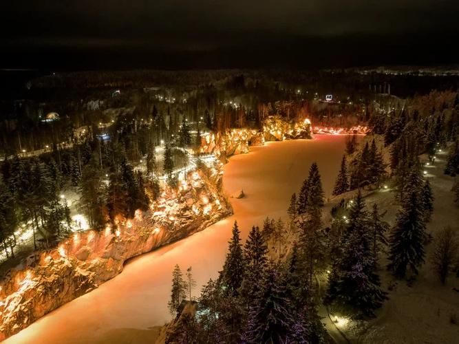 Автобус| Новогодние каникулы в Карелии: в гостях у зимнего волшебства