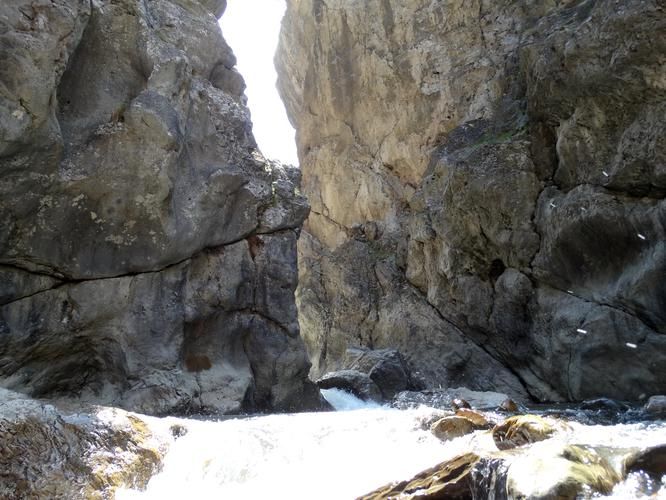 Два мира — одна дорога: Осетия и Чечня