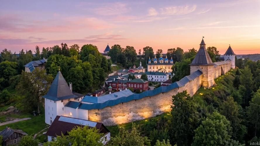 Автобус| Каменные стражи Псковского края