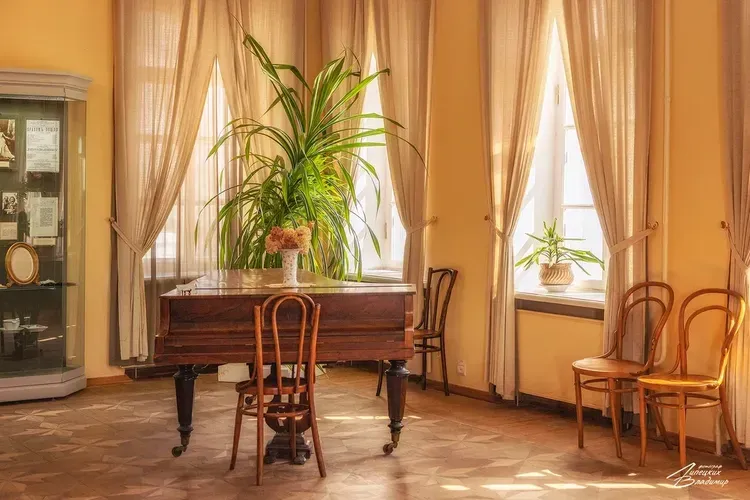 Дивы и дворцы Белогорья