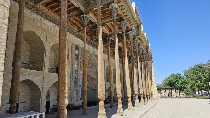 Где Восток говорил на согдийском