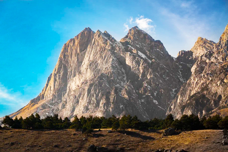Две республики под снежной шапкой