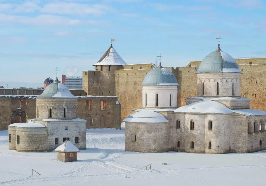 Автобус| Рождественская мозаика: от уютного Торжка до парадного Петербурга